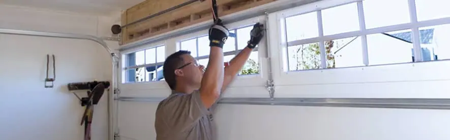 Power Outages and Locked Doors: Emergency Garage Door Repair Rockville Tips for Manual Overrides